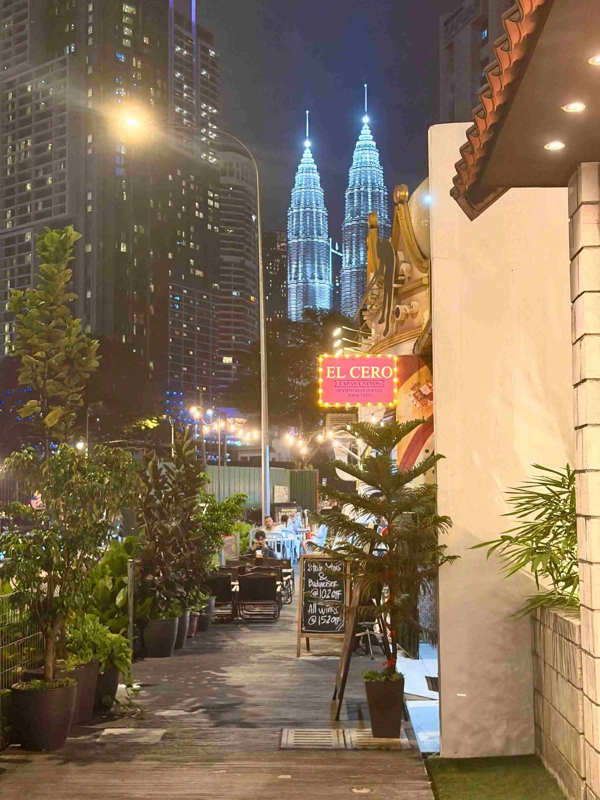 Asian Heritage Row Restaurants and Bars