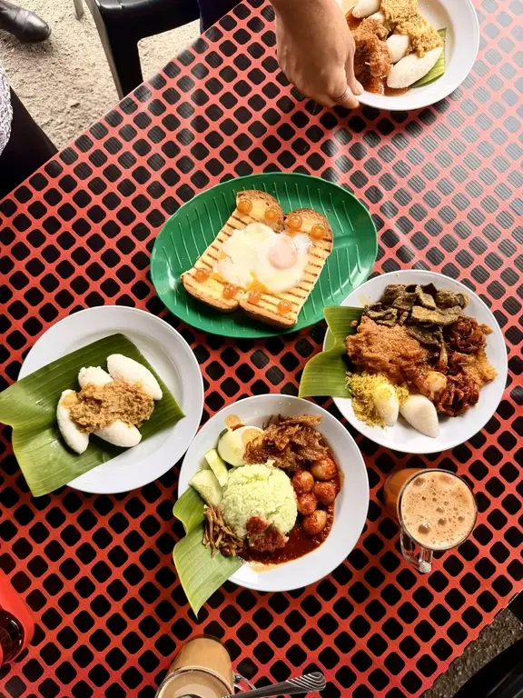 Local Food in Kuala Selangor & Sabak Bernam