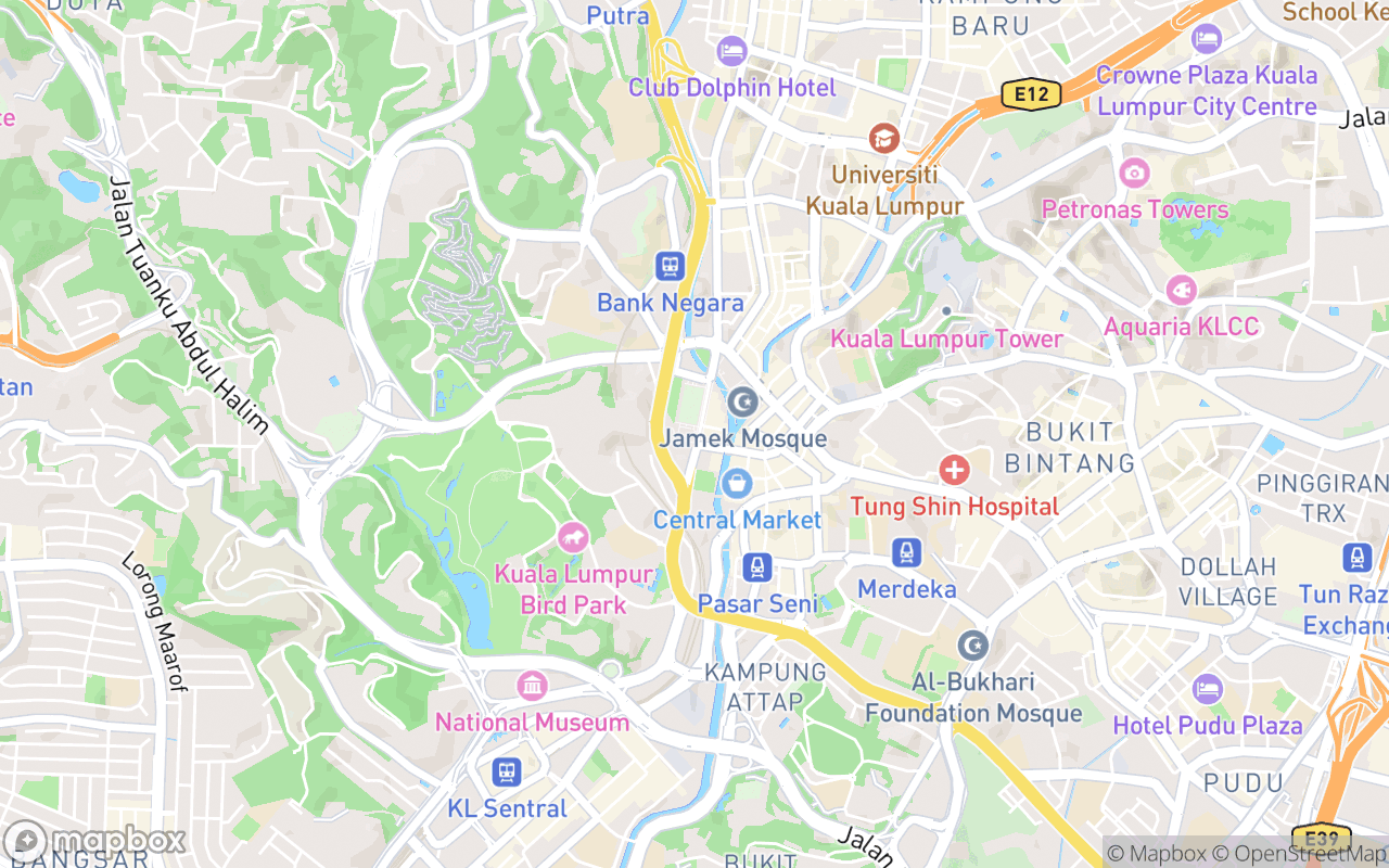 Map showing the location of Victoria Fountain