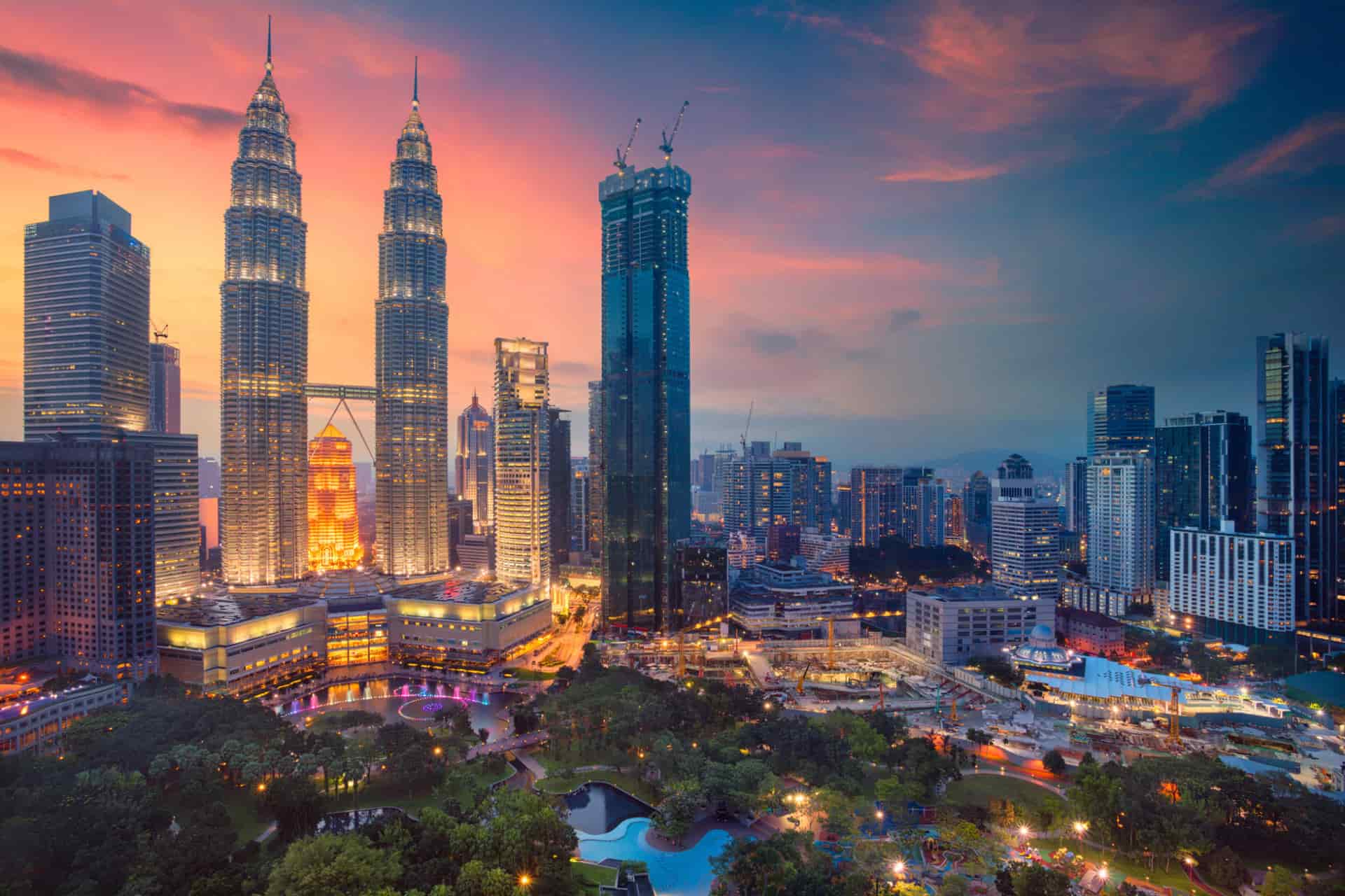Kuala Lumpur: Modern Skyline